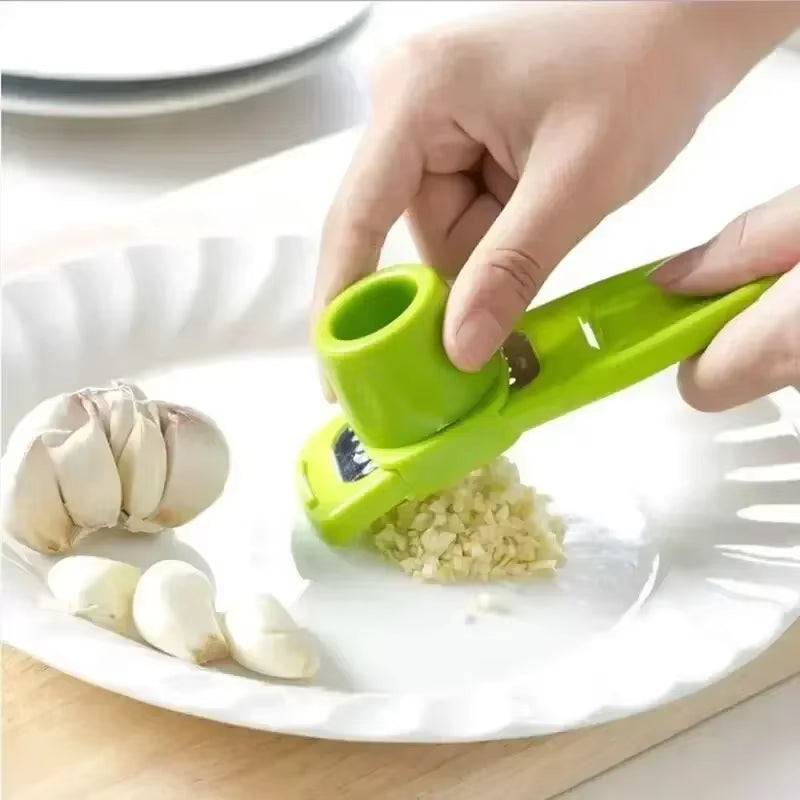 Mini Manual Garlic Grinder – Creative Kitchen Gadget & Press